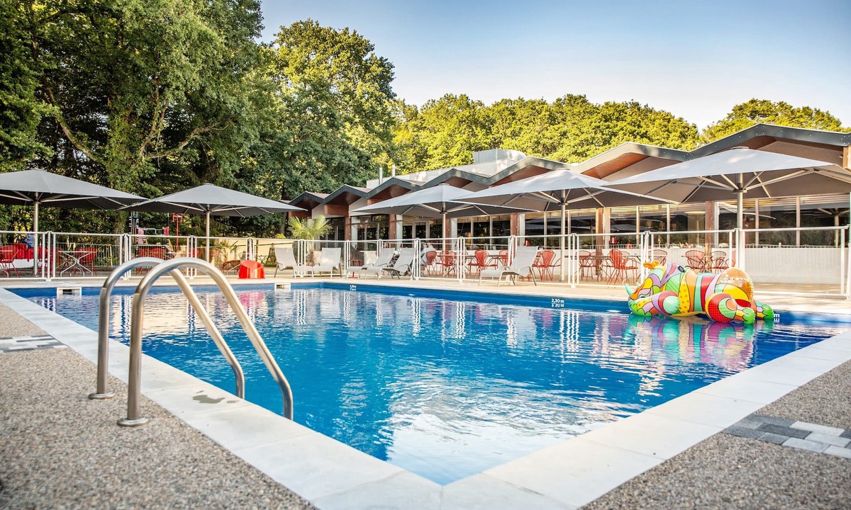 Montchanin Hotel | KYRIAD MONTCHANIN - Le Creusot