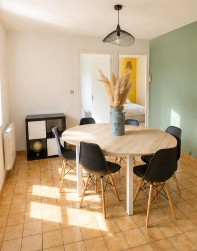 Saint-Jean-la-Bussiere Apartment | L'échappée Verte