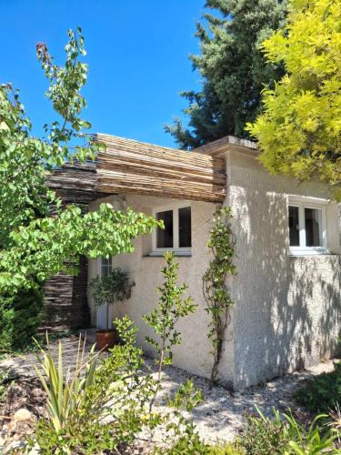 Mazan House | l'Annexe, logement confortable avec piscine