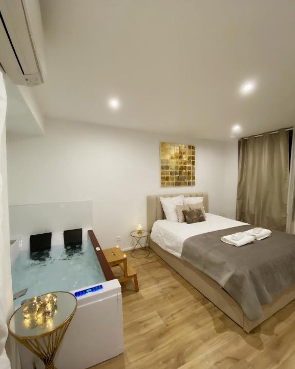 Besancon Apartment | L’appart[é] Gold