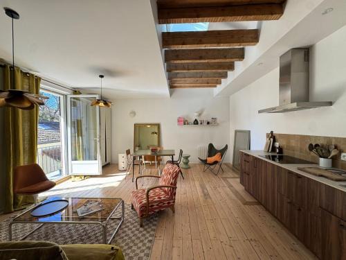 Lons-le-Saunier Apartment | L’appartement 39