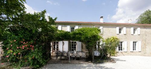 Landrais House | L'Authentique