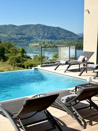 La Celle-sous-Gouzon Apartment | L escapade au bord du Rhône