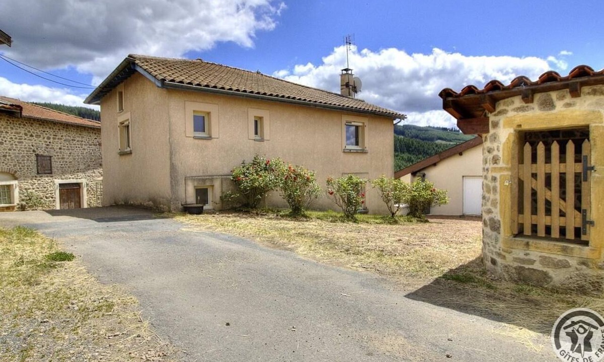Saint-Bonnet-le-Troncy Other | L'Etoile de Bourvil - SAINT BONNET LE TRONCY