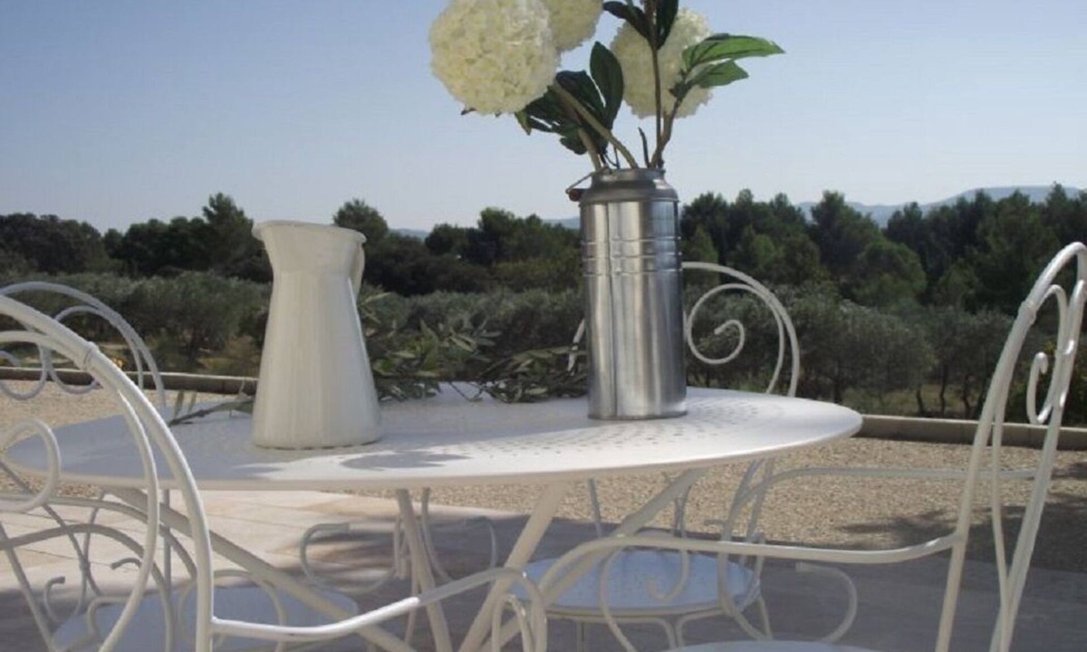 Puget Apartment | L'Oustau des Oliviers, the Olivier gite