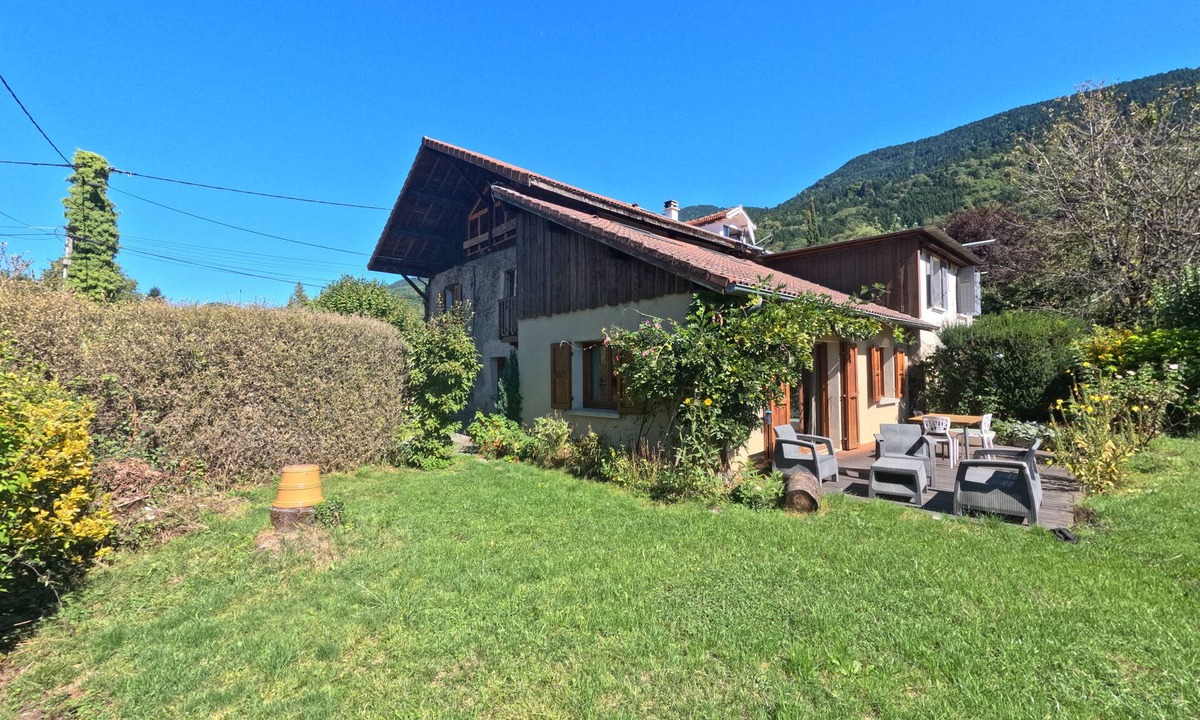 Vaulnaveys-le-Haut House | La Belmontine house Saint Martin d'uriage