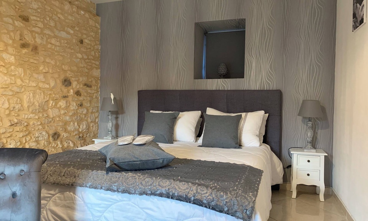 Montclera House | La biche au bois