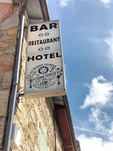 Le Crestet Hotel | La Bonne Humeur