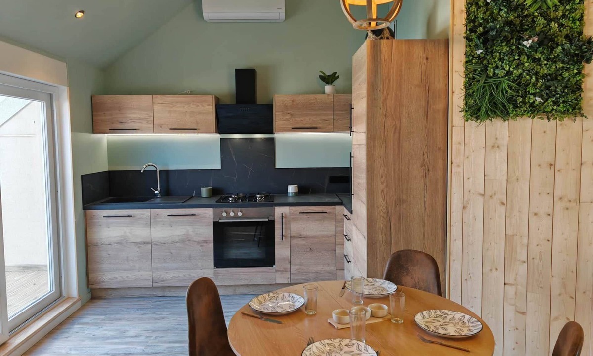 Plantieres Queuleu Apartment | La Cabane 3* listed apartment for up to 4 people