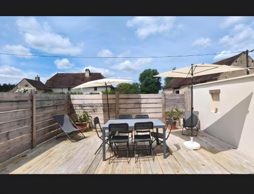 Villy-le-Brule House | La Chouette Burgonde