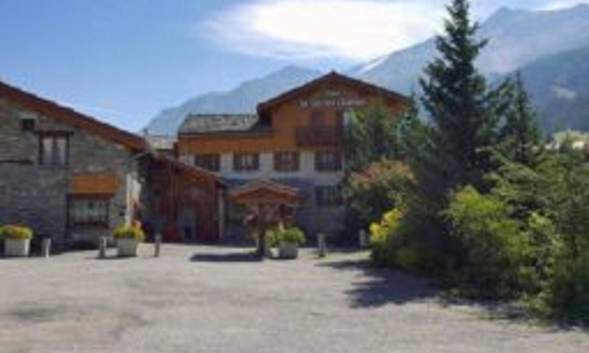 Val Cenis Apartment | La Clé des Champs quadruple room 4