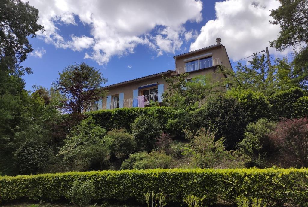 Pierrelongue House | La clairière