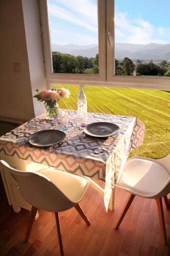 Montelimar Apartment | La Colombière - Vue imprenable sur l'Ardèche - Très Calme - Très bien situé - Résidence Privée