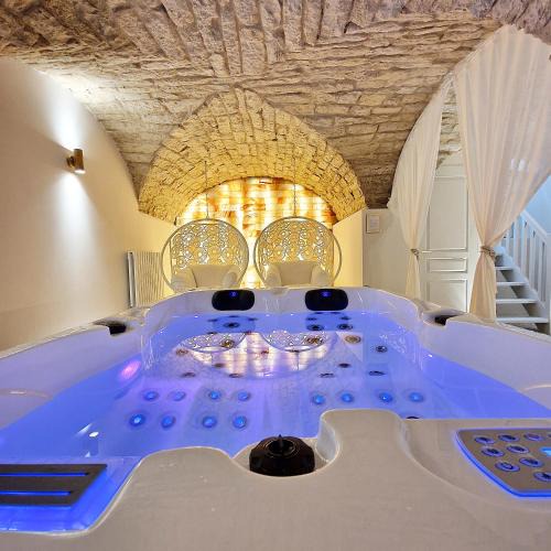Paroisse Notre-Dame Bed & Breakfast | La Dolce Vita Spa privatif