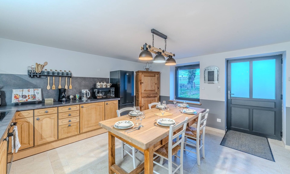 Coutouvre Apartment | La Ferme aux Paons - Appartement pour 5p