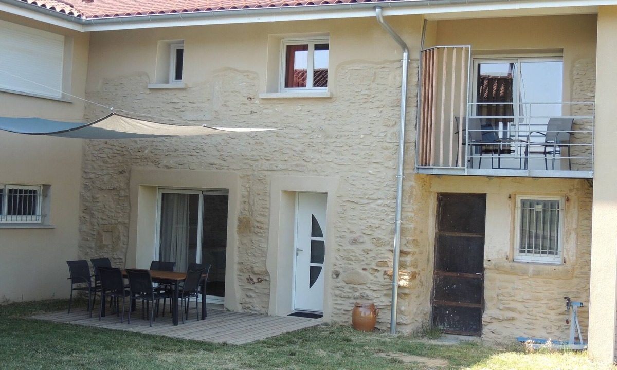 Peyrins House | La ferme de Montachard