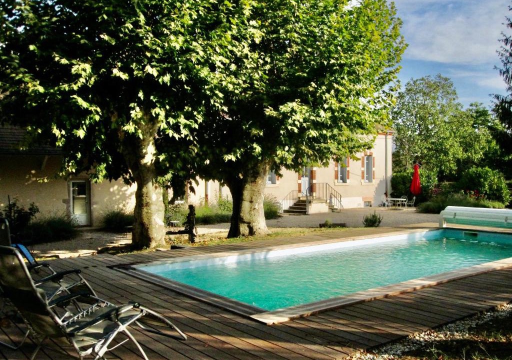 Cuisery House | La Fontenelle - Lovely Holiday House with Swimming Pool
