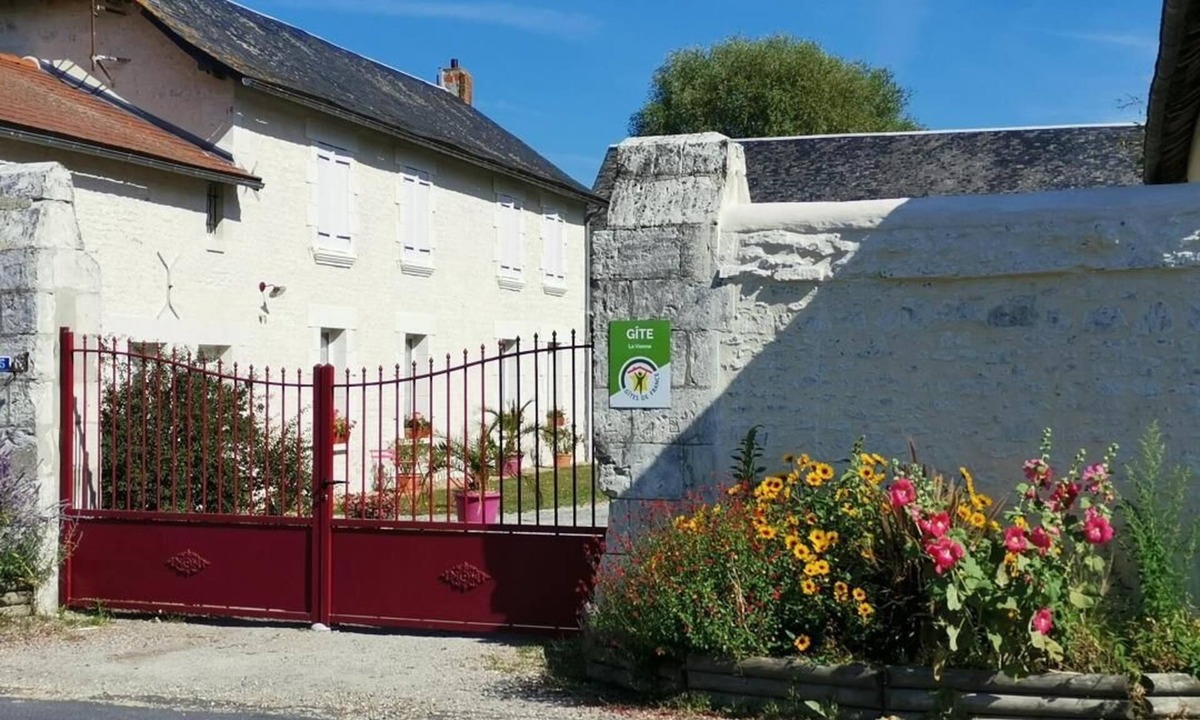 Saint-Gervais-les-Trois-Clochers House | La Planchette - SAINT-GERVAIS-LES-3-CLOCHERS