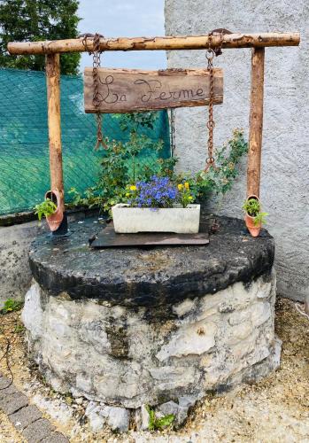 Arinthod Apartment | La Grande Ferme