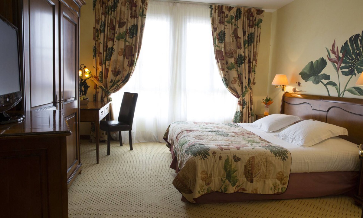 Conde-Northen Hotel | La Grange De Conde Chateaux Et Hotels Collection