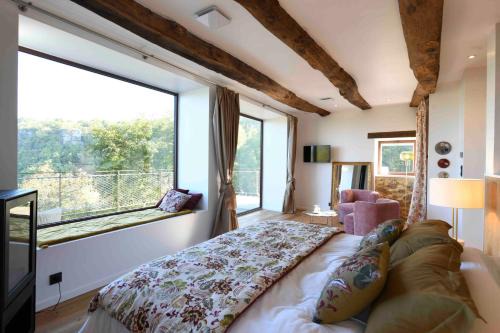 Salles-la-Source House | La Grange de Magdeleine