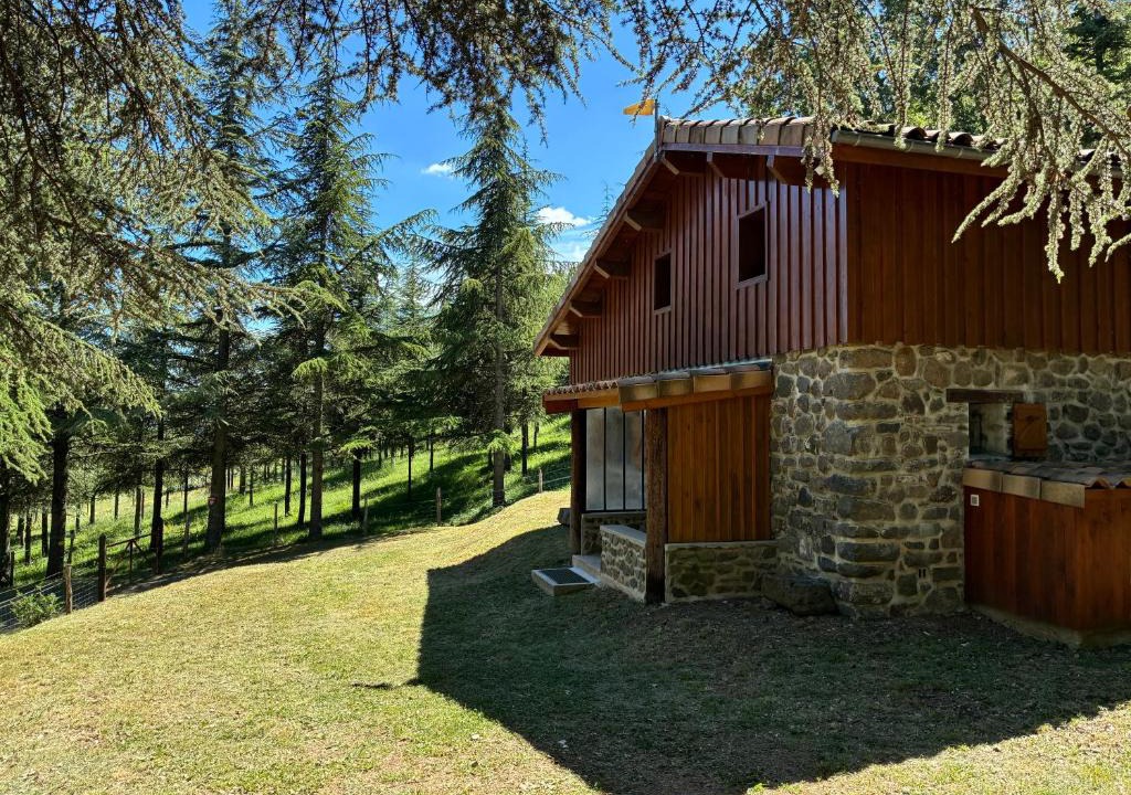 Lussas Ski Chalet | La grange des fourniers