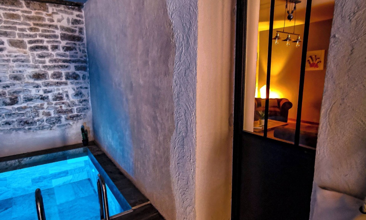 Saint-Amour House | LA GRANGE DES FRANGINES