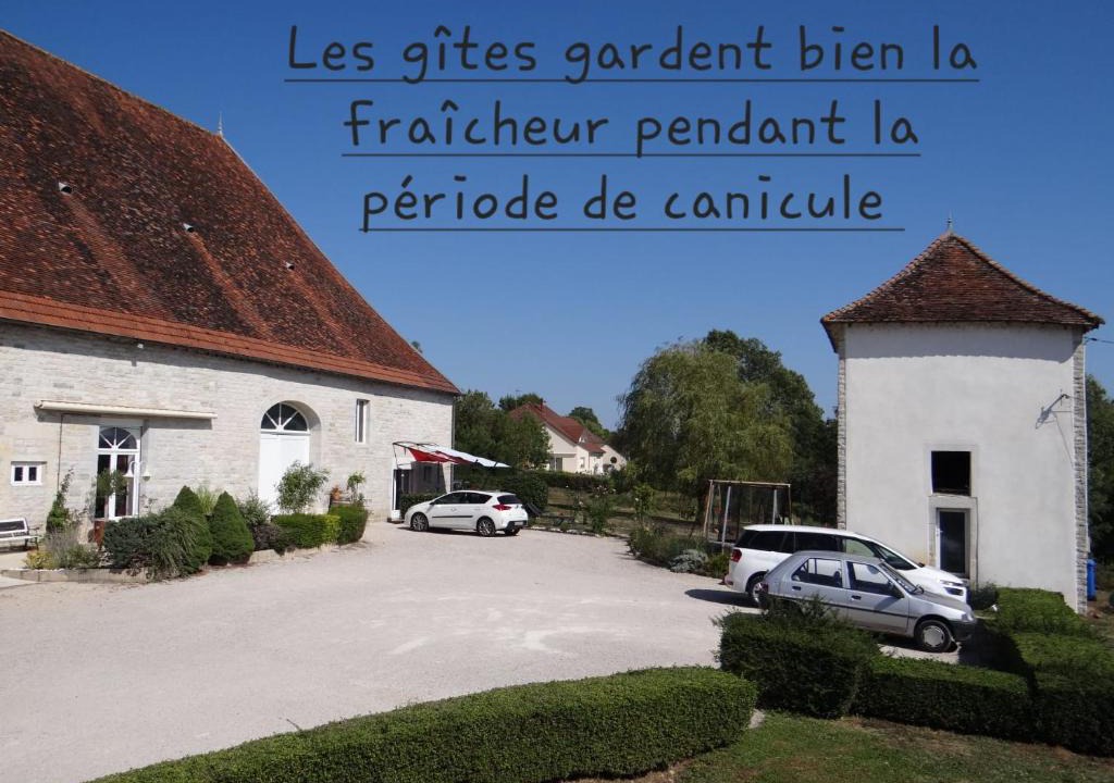 Brevans Apartment | La Grange, gîte classé, 300m du canal & vélo-route, 2km du centre de Dole