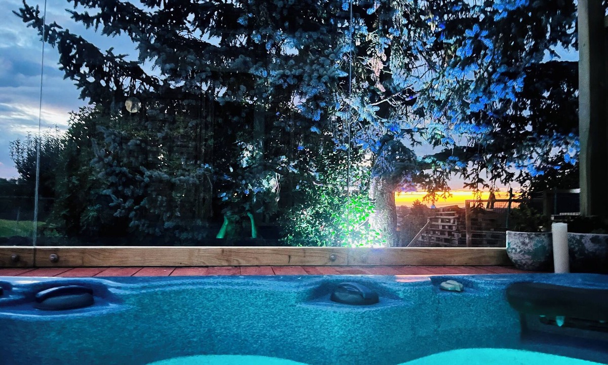 Blandin Cabin | La K'abane private Jacuzzi (seasonal pool)