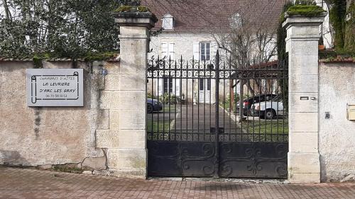 Arc-les-Gray Bed & Breakfast | La Levriere d'Arc les Gray Chambre D'hotes