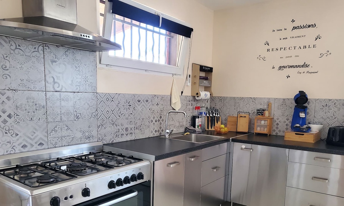 Lavilledieu Apartment | La Libellule - Bright, cozy and independent cottage