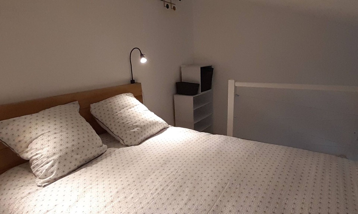 Mijoux Apartment | La Louvatière, in the heart of the village, the ideal place to discover the Monts Jura.