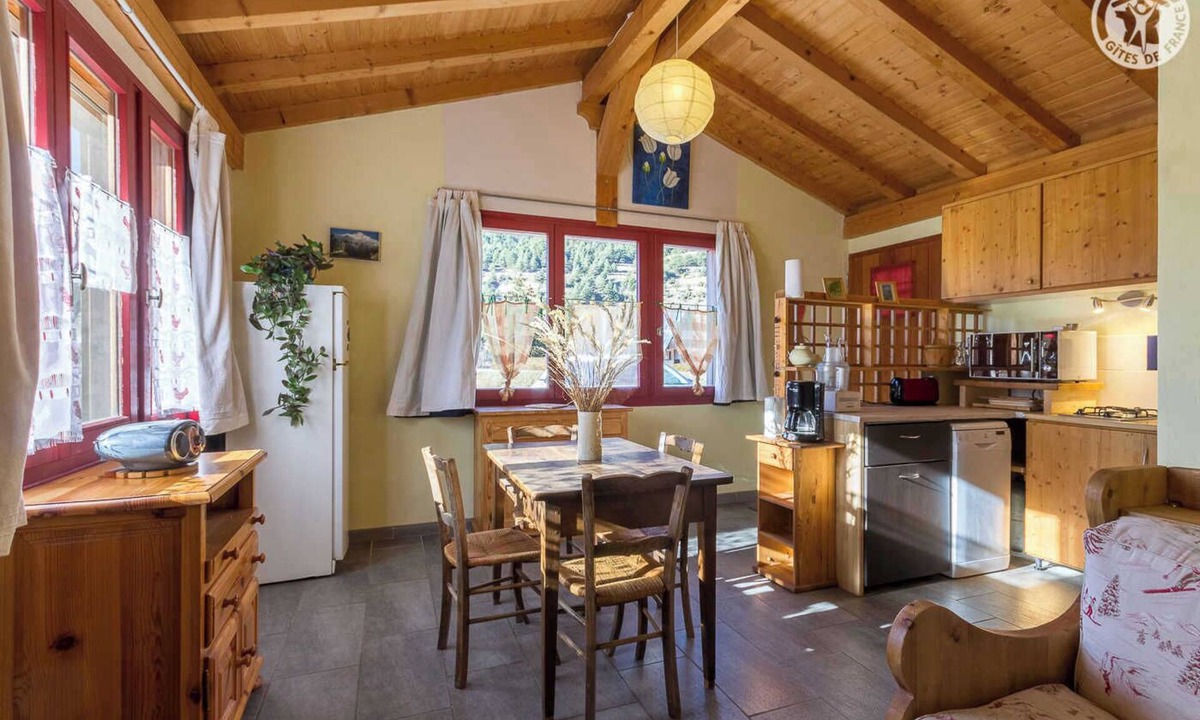 Bramans House | La Petite Grive Musicienne