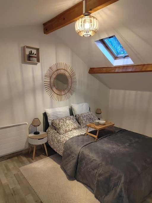 Bruyeres-le-Chatel House | La RIVIERA maison avec rivière et jardin 35Mins de PARIS RER C à 600m pour Tour Eiffel ORLY airport 25km Restaurants et supermarchés proches