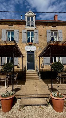 Brinay Bed & Breakfast | La vie en rose