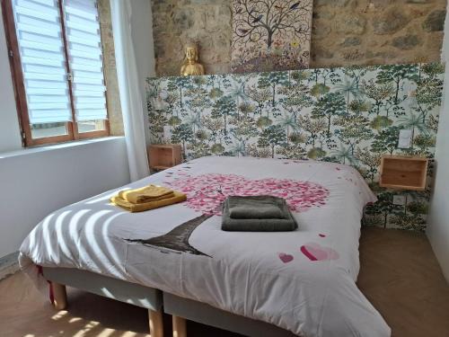 Salles-la-Source Bed & Breakfast | La Vie Est Belle