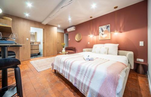 Tournus Apartment | La voyageuse