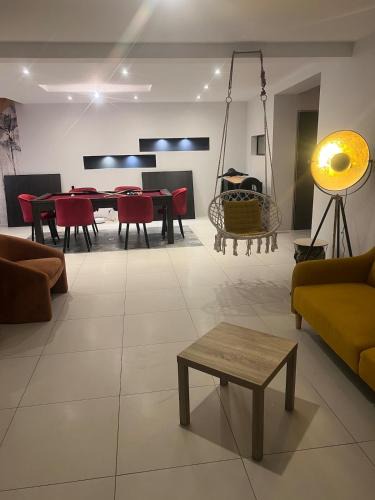 Jougne House | Large Atypical House, Ideal for Groups, Ski