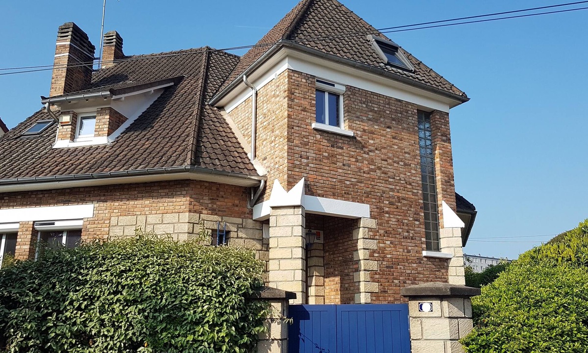 Cachan House | Large family home with garden, 20 minutes from Paris by RER