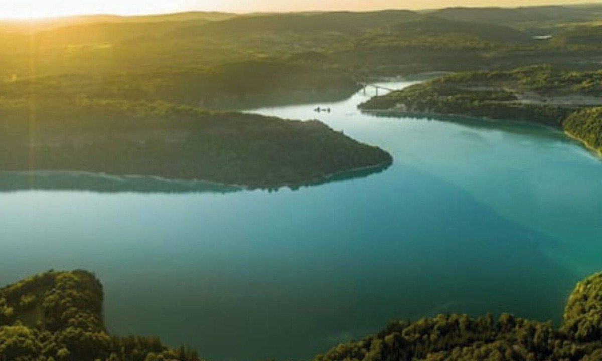 Orgelet House | Large House in the heart of the Jura lakes