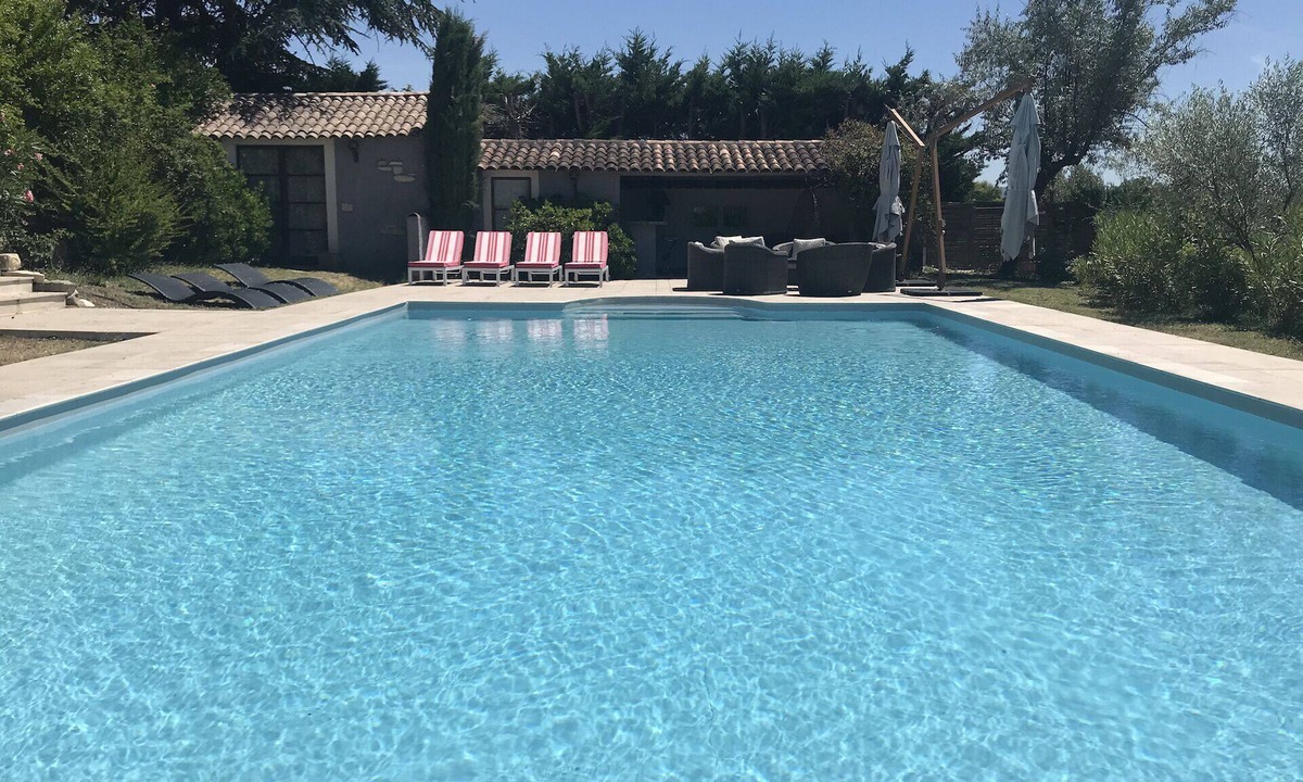 Bedoin House | Large Provencal Mas renovated for 10 people and 2 bb with swimming pool at the foot of Ventoux