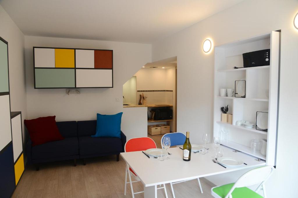 Clairvaux-les-Lacs Apartment | Le 38 derrière l'église