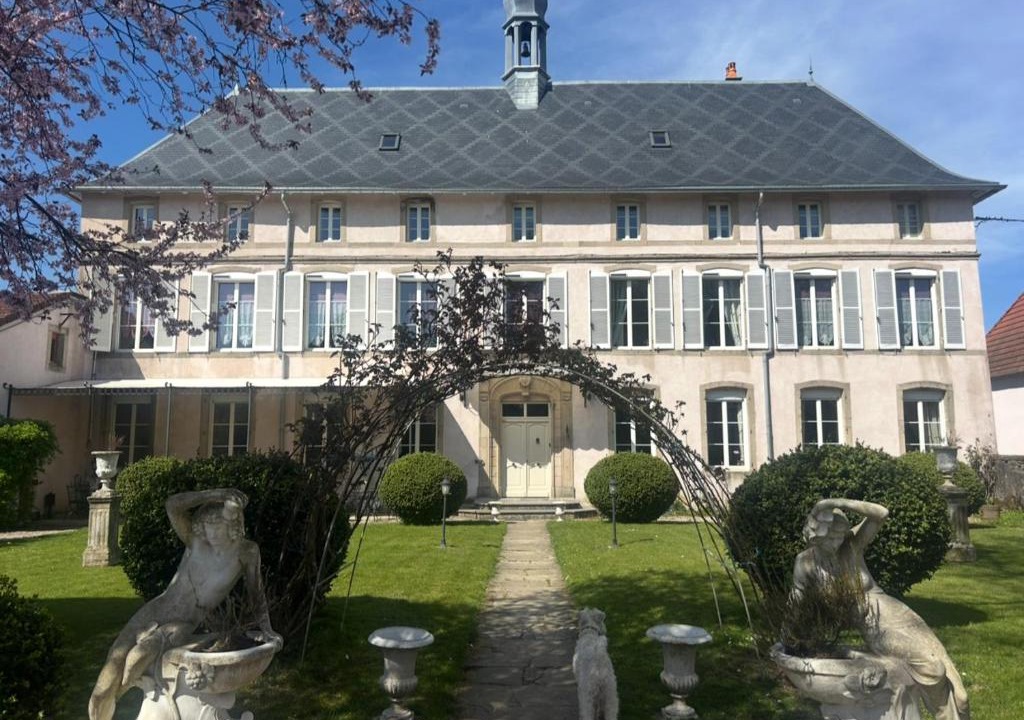 Jeuxey Bed & Breakfast | Le Château de Failloux, Piscine intérieure, Sauna