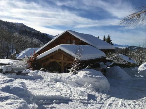 Habere-Poche Bed & Breakfast | Le chalet de Doucy Bardet