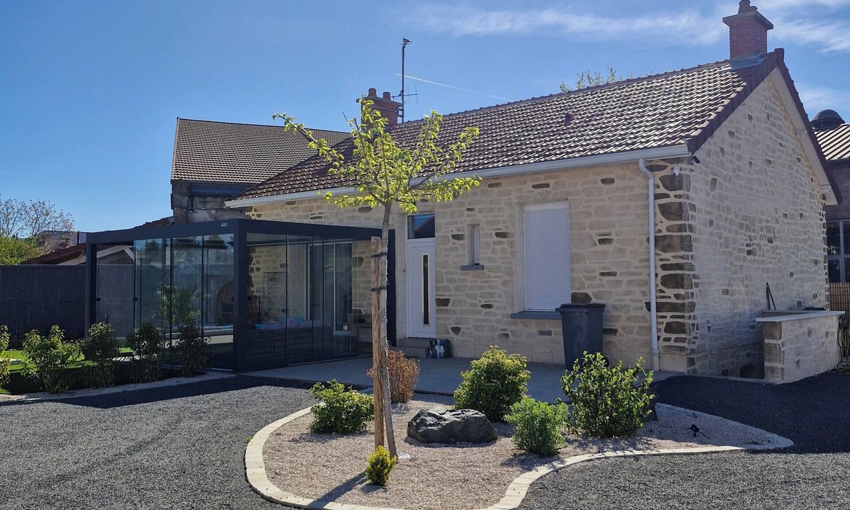 Autun House | Le Clos Carion A little corner of paradise just a stone's throw from the town center