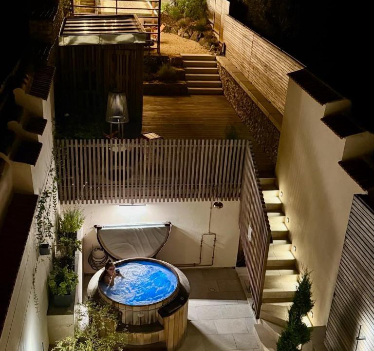 Dommartemont House | Le Clos Sainte-Geneviève - Maison avec Spa privatif - 3 suites - proche Nancy