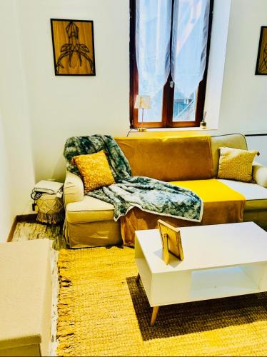 Saint-Claude Apartment | Le Cocon Entre Vallées pour 2 pers, Centre Saint Claude, cosy et fonctionnel