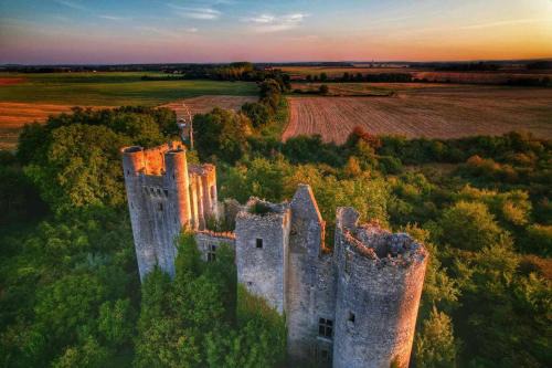 Varennes-les-Narcy Bed & Breakfast | Le Domaine de Passy