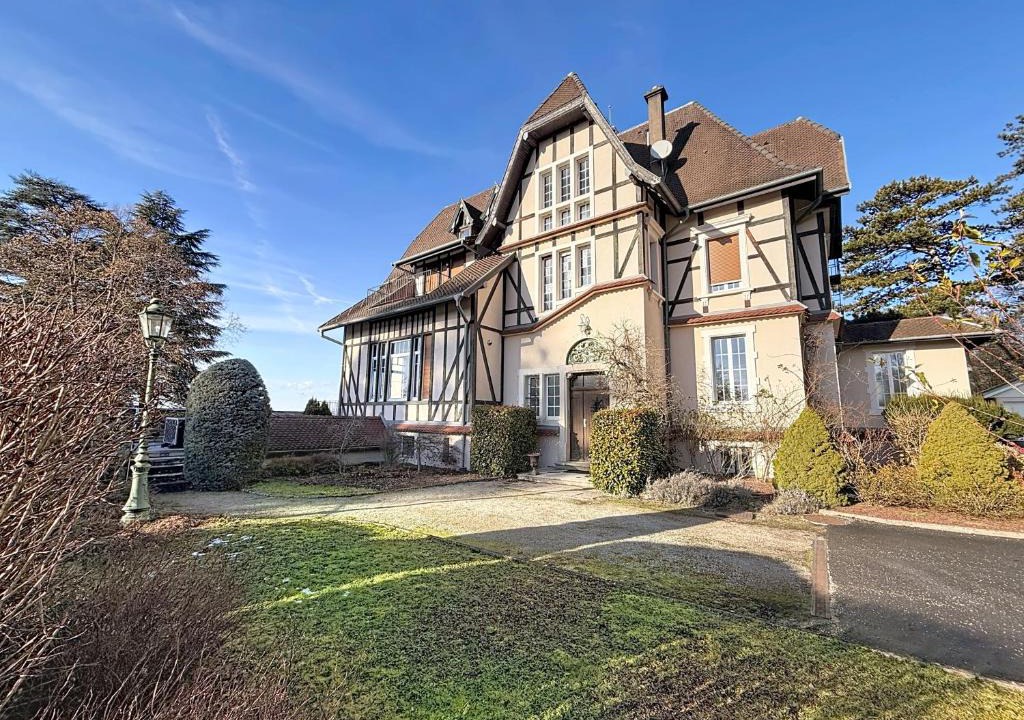 Exincourt Apartment | Le Duplex Sahler - Château XXᵉsiècle