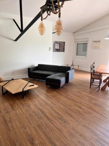 Gray Apartment | le gite de l'atelier